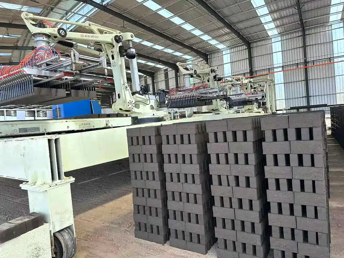 Uzbekistan 17.3 m Mobile Tunnel Kiln Project — Line 2 - project image 1